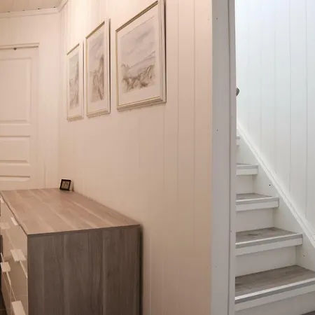 Feriehus Four-bedroom In Sondeled