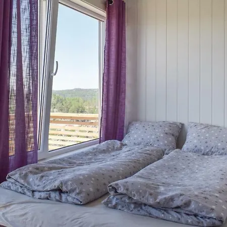 Holiday home Pet Friendly In With Kitchen *