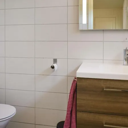 Semesterbostad Four-bedroom In